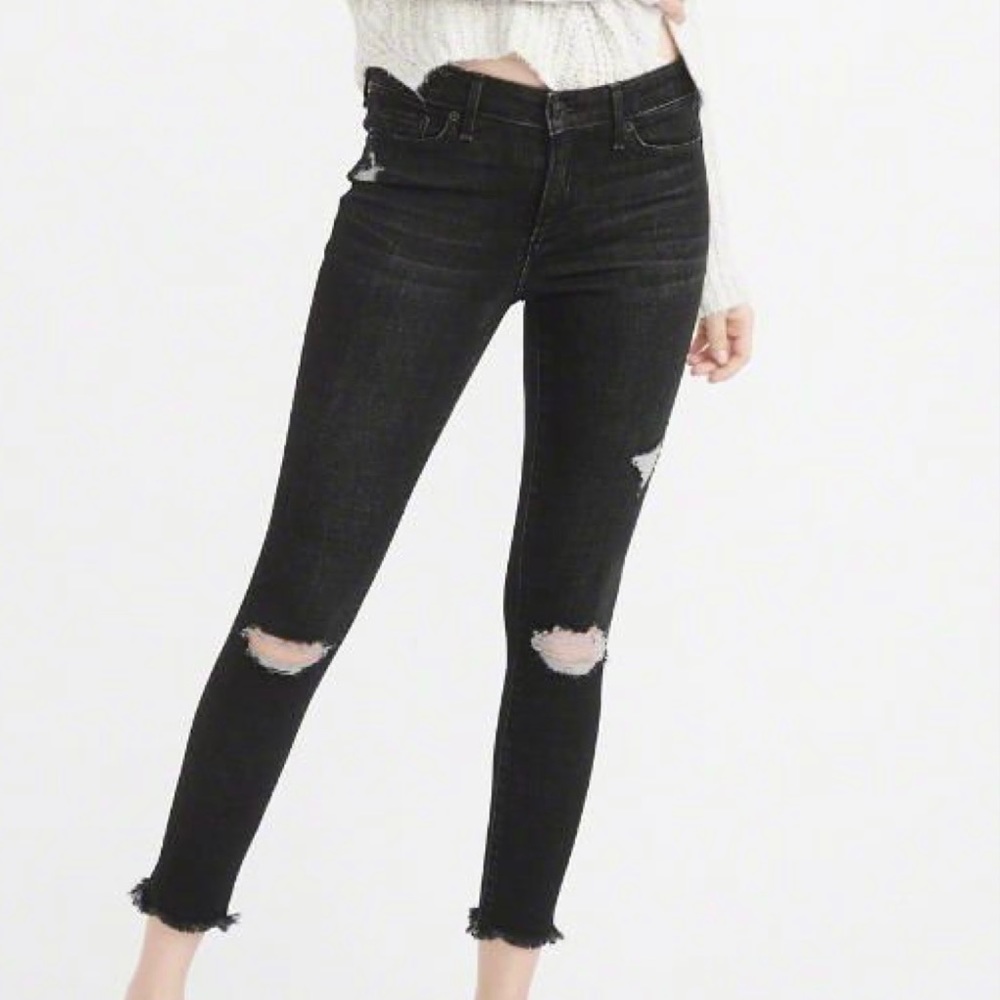 Abercrombie & Fitch Black Ripped Skinny Jeans